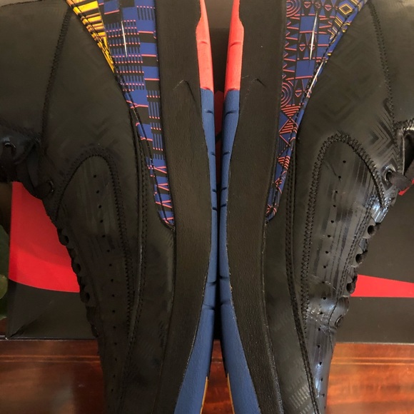 Jordan 2 Retro Black History Month (2019) Sz 11.5 - Picture 7 of 10